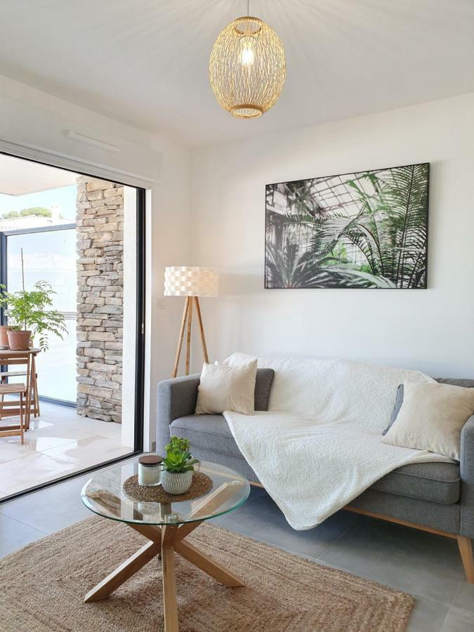 T2 Neuf Avec Jardin Et Terrasse - Proche Des Plages Saint-Cyr-sur-Mer Exterior photo